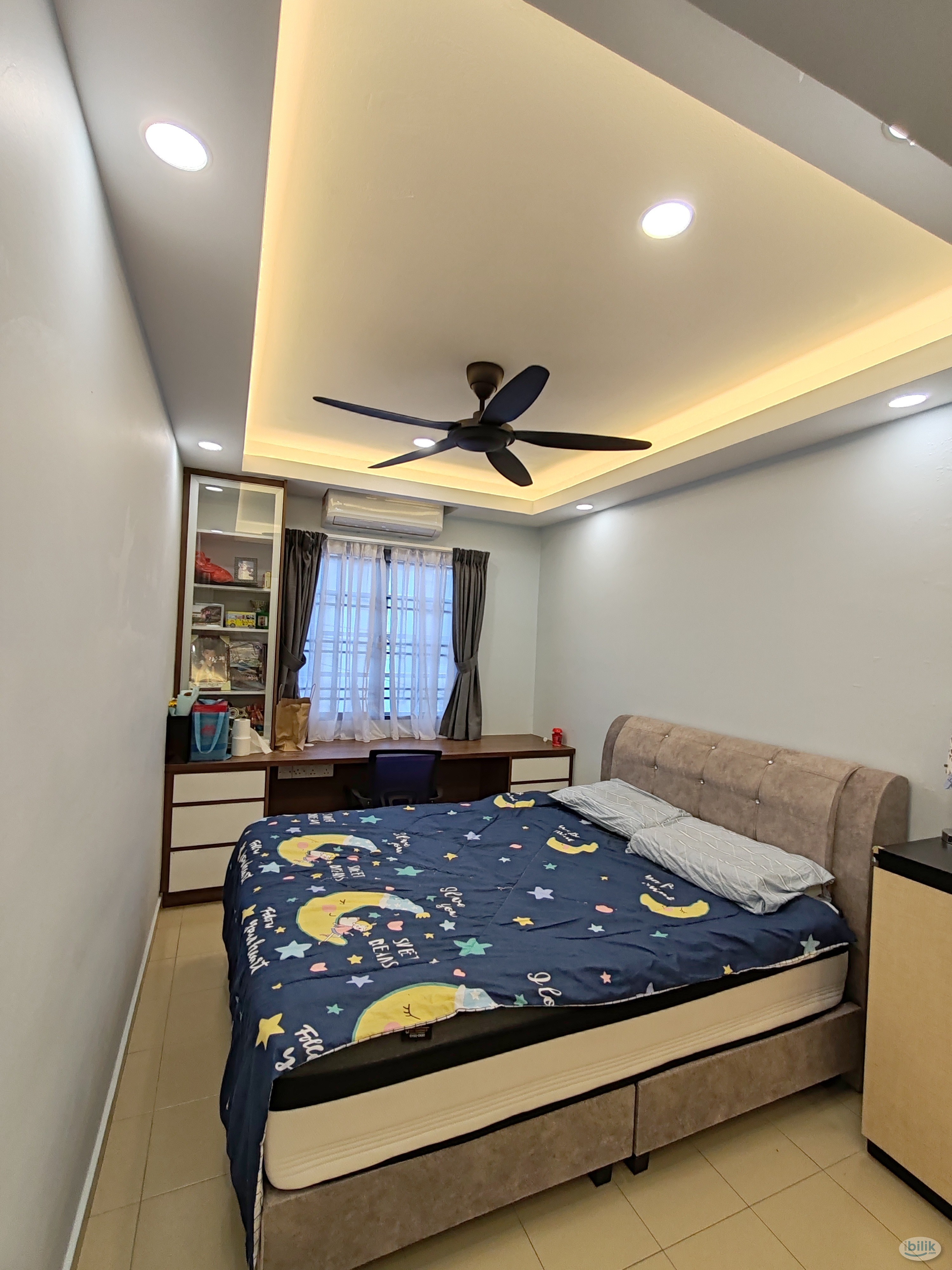 Middle Room at Taman Bukit Indah, Ampang Nearby Giant, TMN TAR, Ampang Point - Image 3