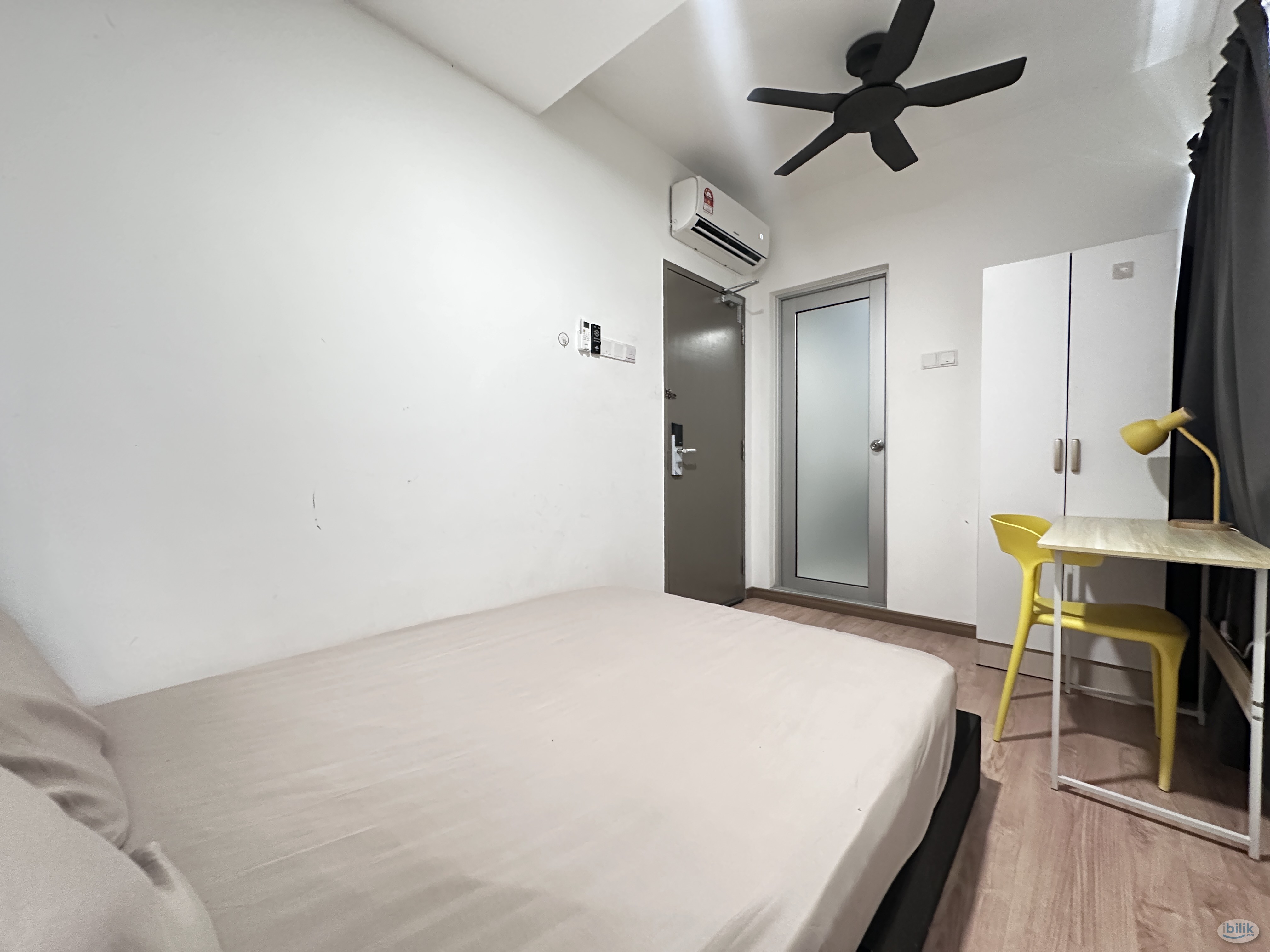 🏙️ Cozy Room KL City – Swing & Pillows near MRT Kentonmen - Image 3