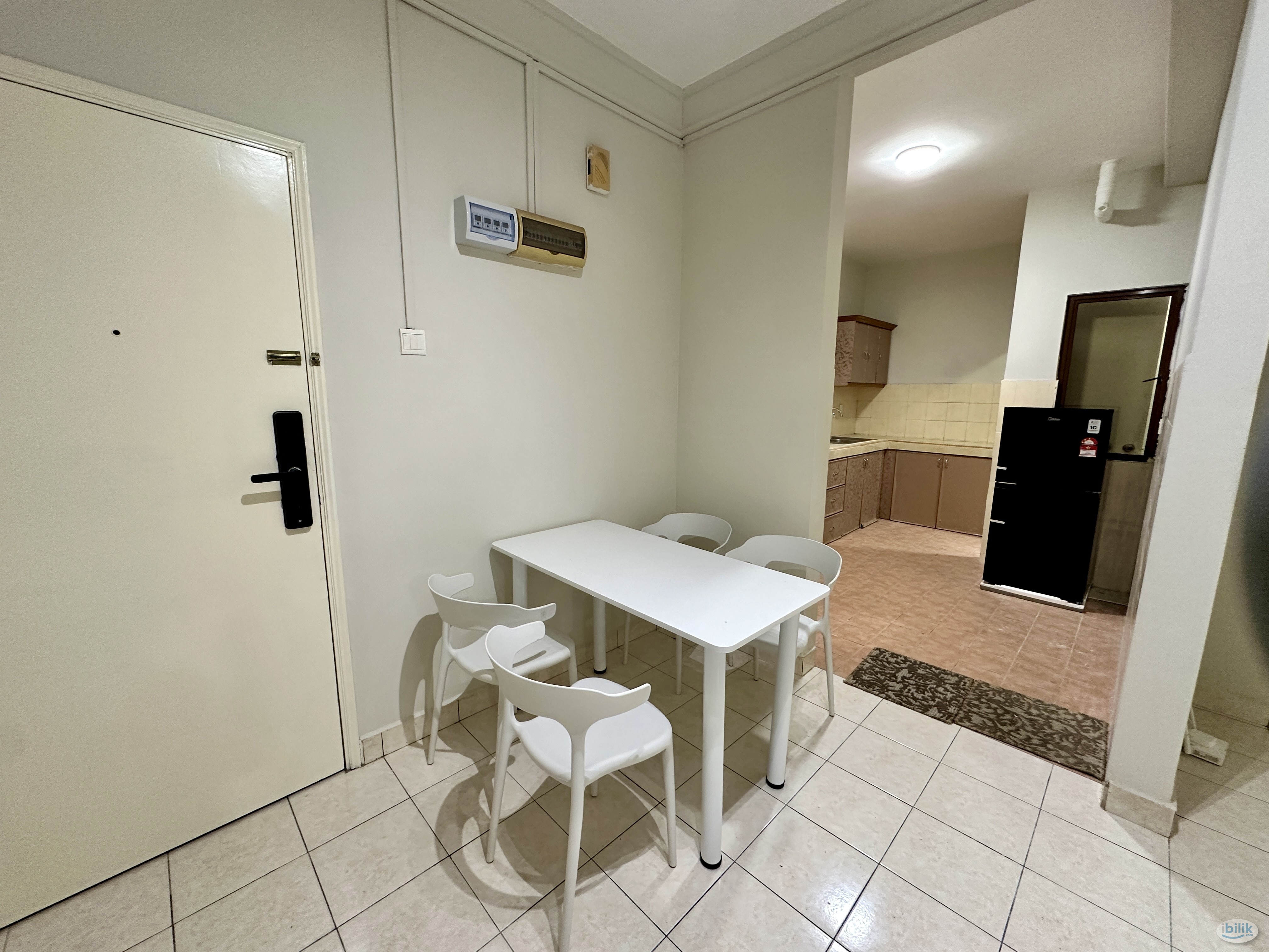 🌺PALM SPRING AIRCOND ROOM🌺 Female Only ⭐ Near Sunway Medical & Shopping Hub! - Image 1