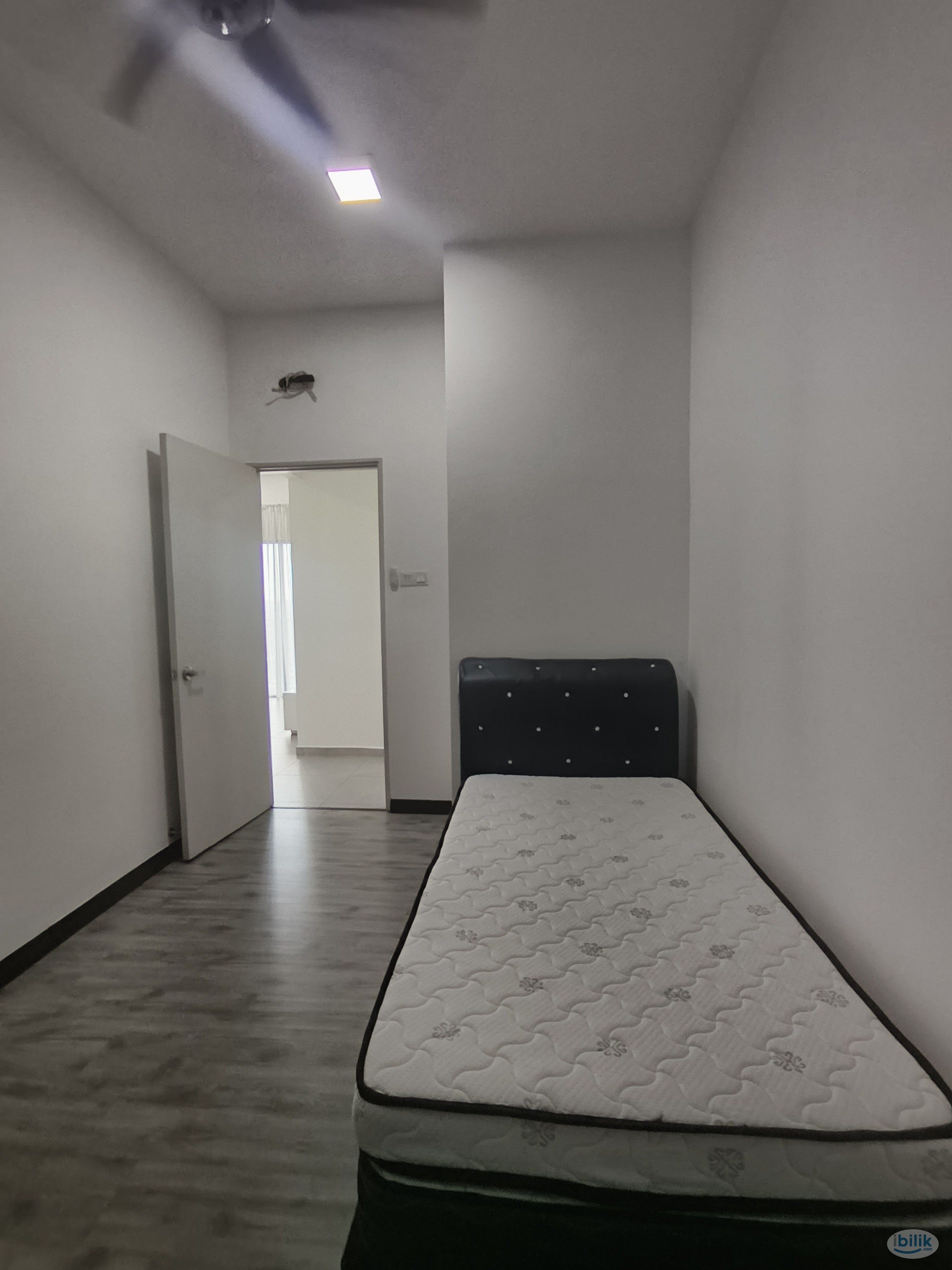 Cozy Single room can change to queen size bed - Image 4
