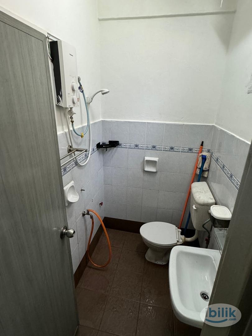 MASTER ROOM FOR RENT - Image 5