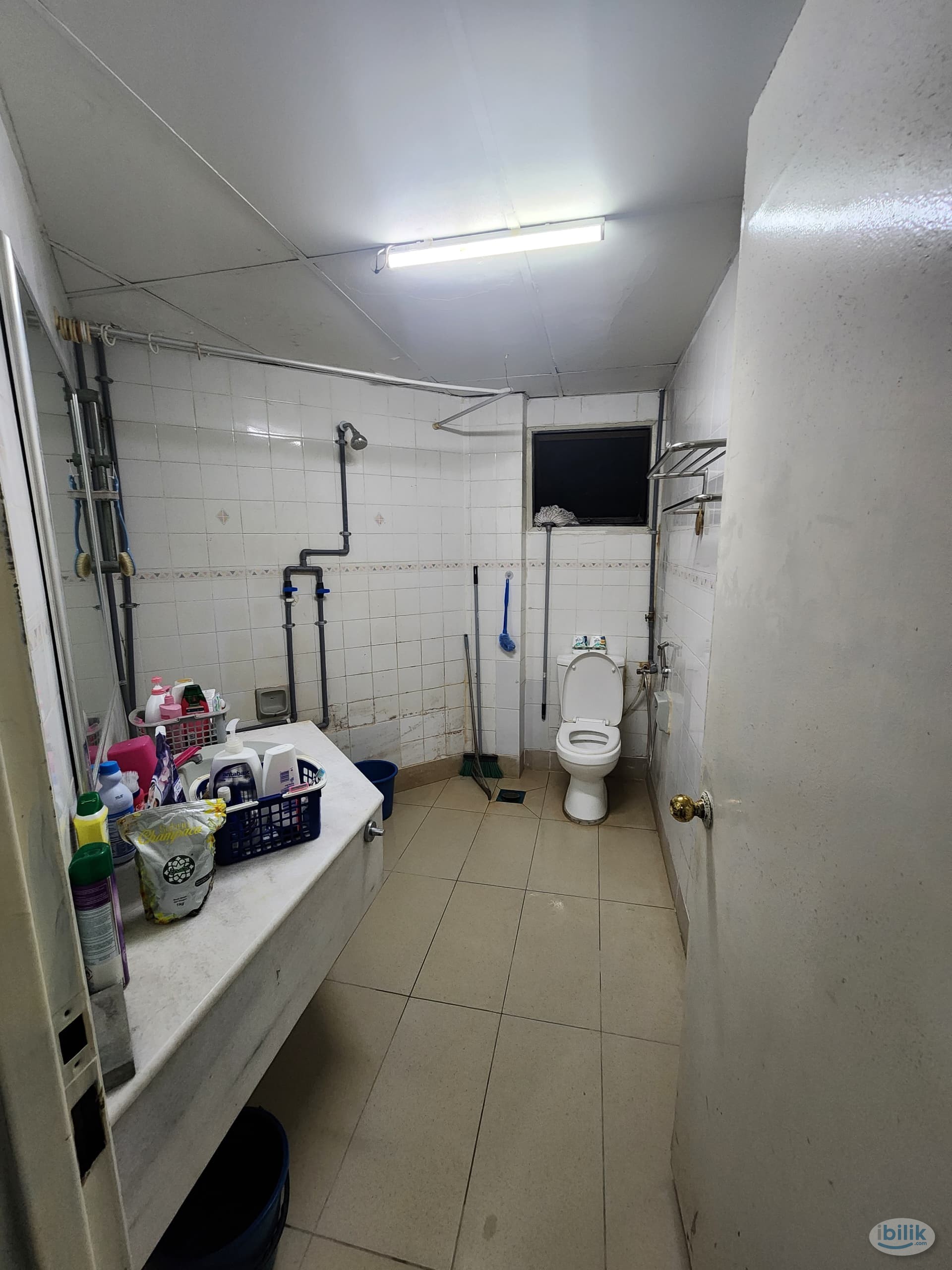 Master Room at The Vistana Residences, Titiwangsa - Image 3
