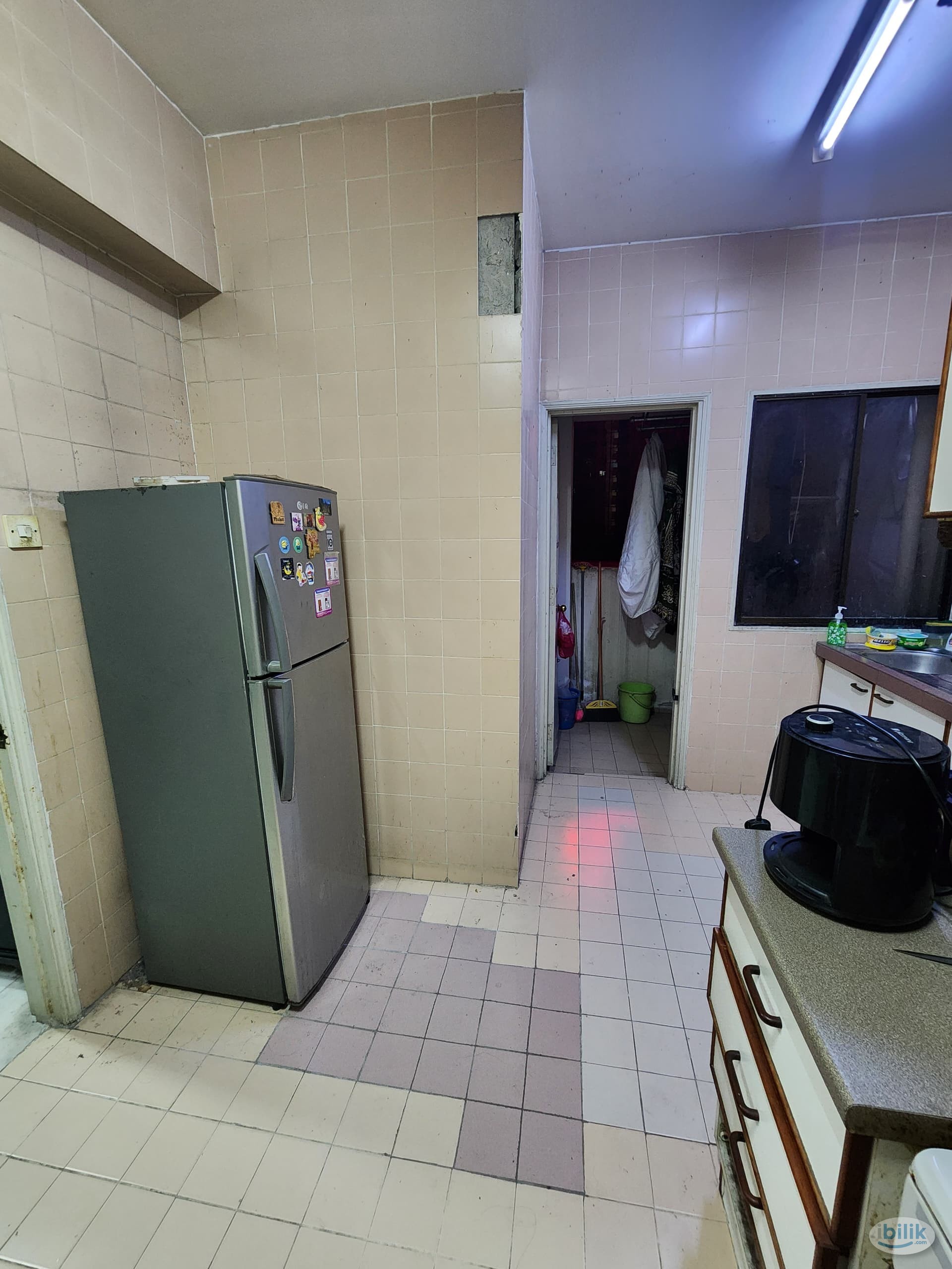 Master Room at The Vistana Residences, Titiwangsa - Image 5