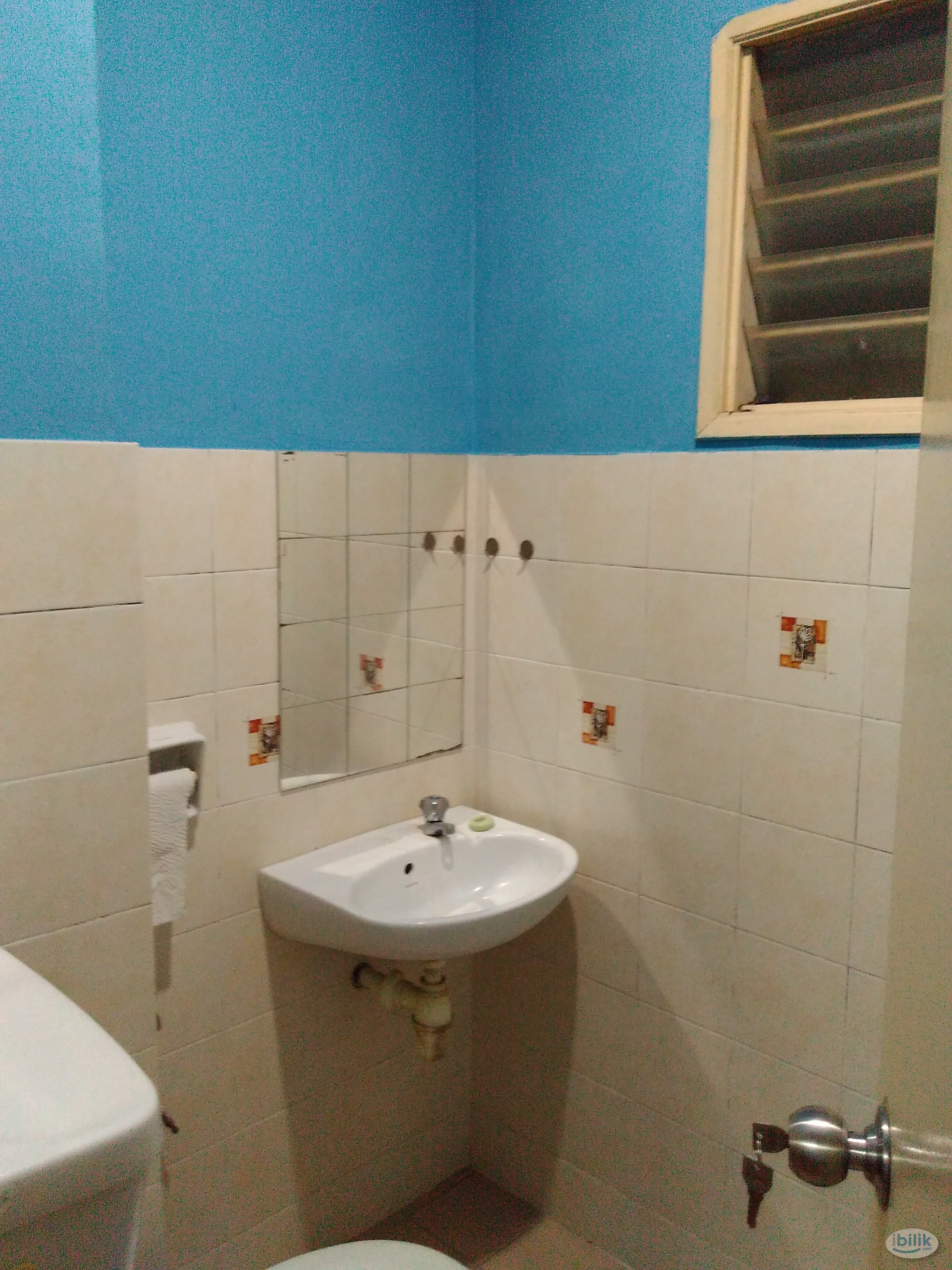 Single Room at Sri Cempaka Apt/ Setiawalk/ Wawasan/ IOI Mall - Image 5