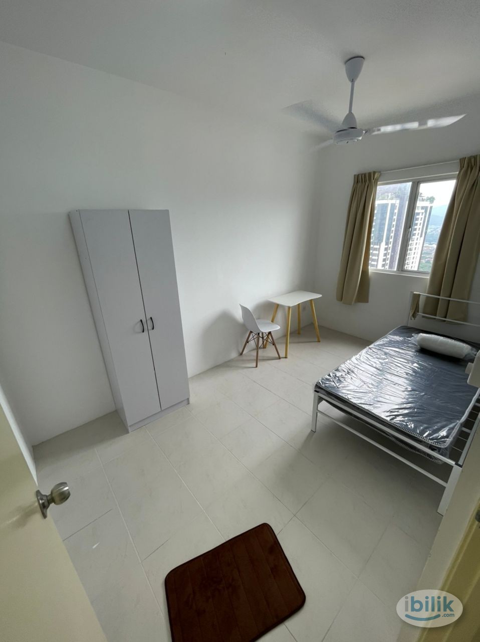 Female Master Room Muslim (move in anytime 20/5) - 1 or 2 pax available - Image 3