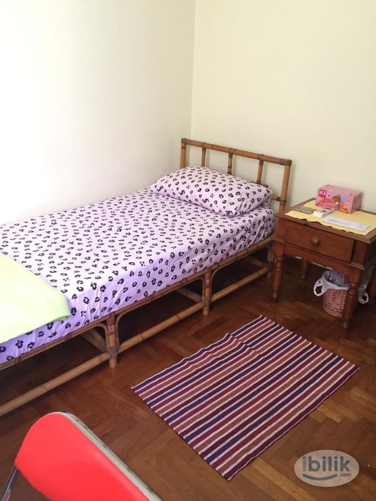 Single Room at Bandar Putra Permai, Seri Kembangan - Image 1