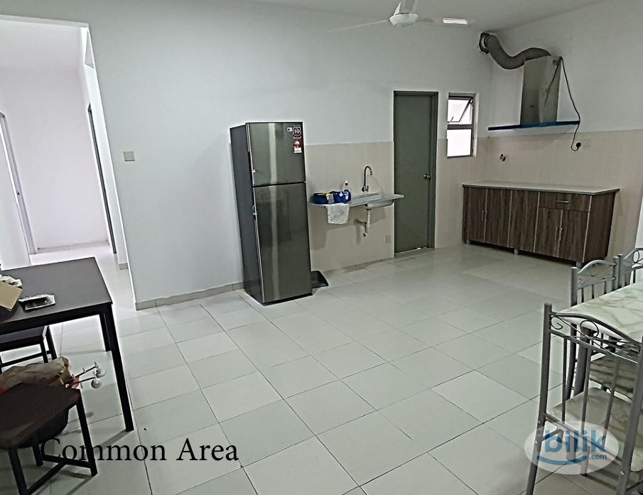 Single Room at Suria Jelatek Residence, Ampang Hilir - Image 5