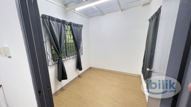 Renovated Room for Rent at Gelugor ! - Image 1