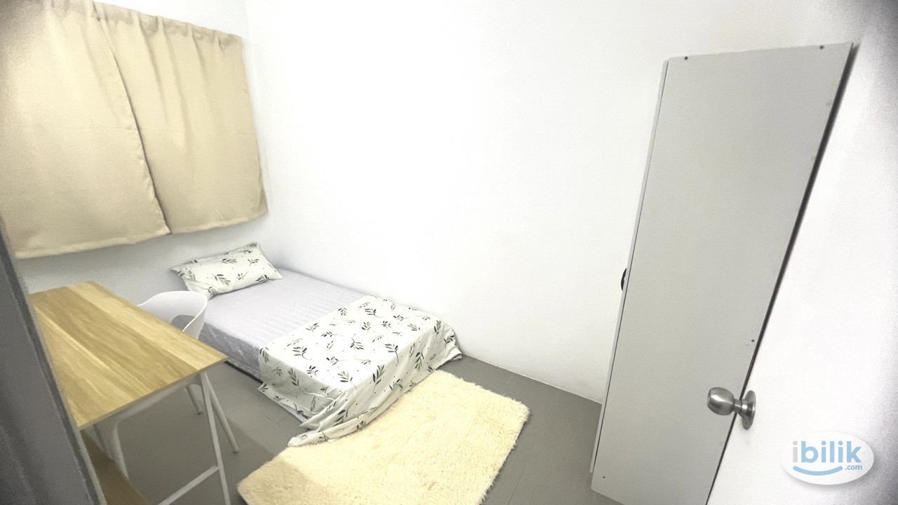 Mixed Gender FURNISHED ROOM FOR RENT AT TANJONG TOKONG 🏡 - Image 1