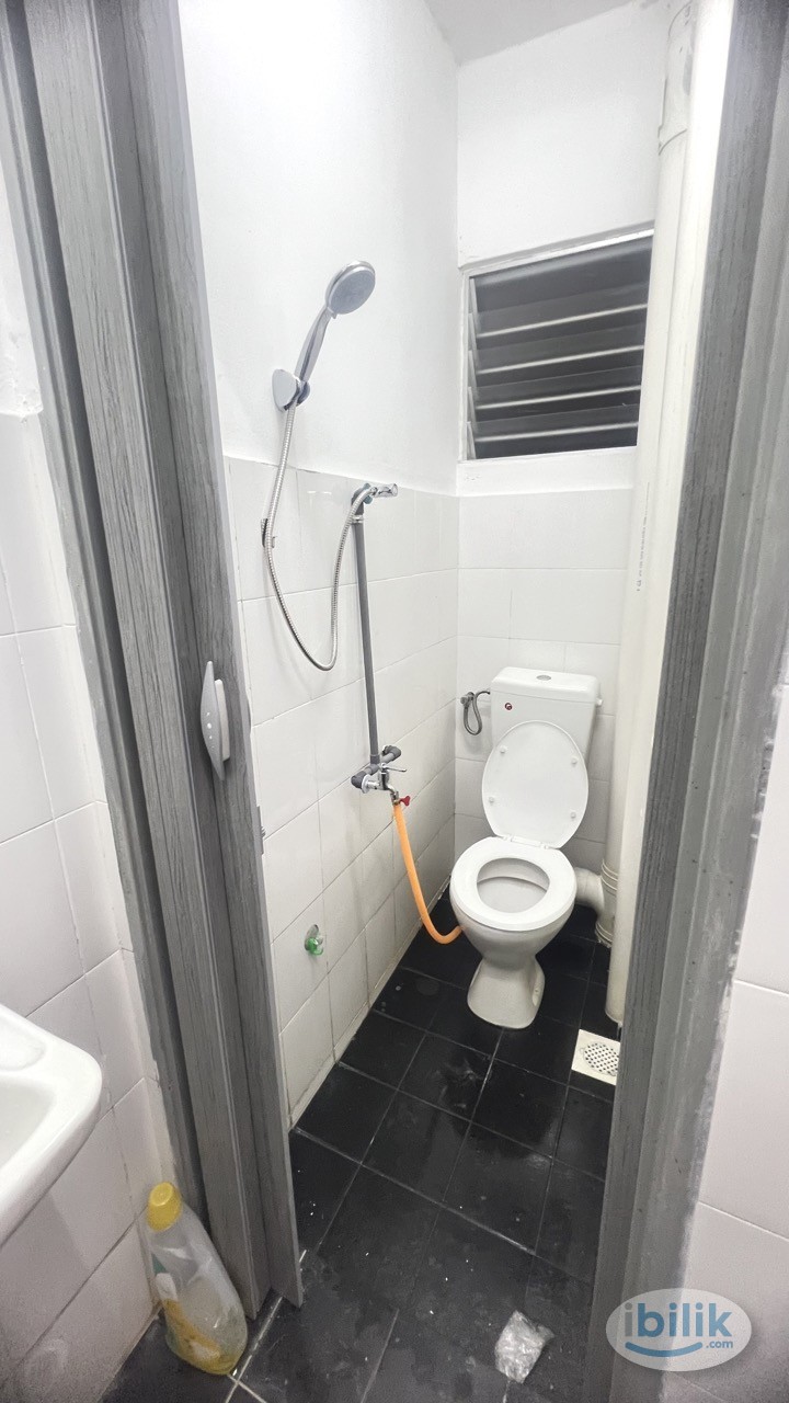 Mixed Gender FURNISHED ROOM FOR RENT AT TANJONG TOKONG 🏡 - Image 5