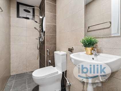 Exclusive Fully Furnished Private Medium Room with Balcony, Walking Distance LRT - Image 5