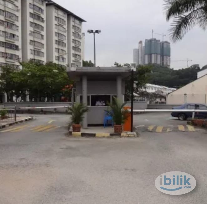 Single Room at Setapak, Kuala Lumpur and walking distance to LRT Wangsa  Maju - Image 5