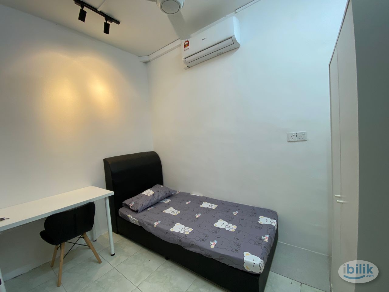 [FULLY FURNISHED] Cozy, Single Room with AC, WiFi, Cleaning Service room for rent at Pusat Bandar Puchong, Puchong - Image 2