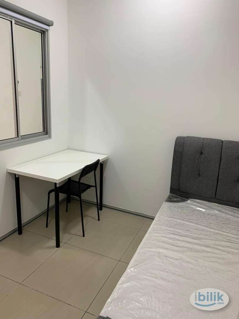 Single Room at SuriaMas, Bandar Sunway - Image 1