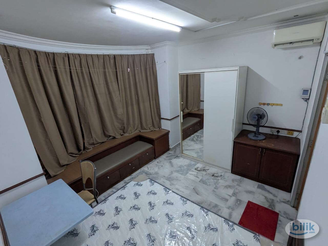 Big Middle Room At Endah Regal Sri Petaling For Rent - Image 2