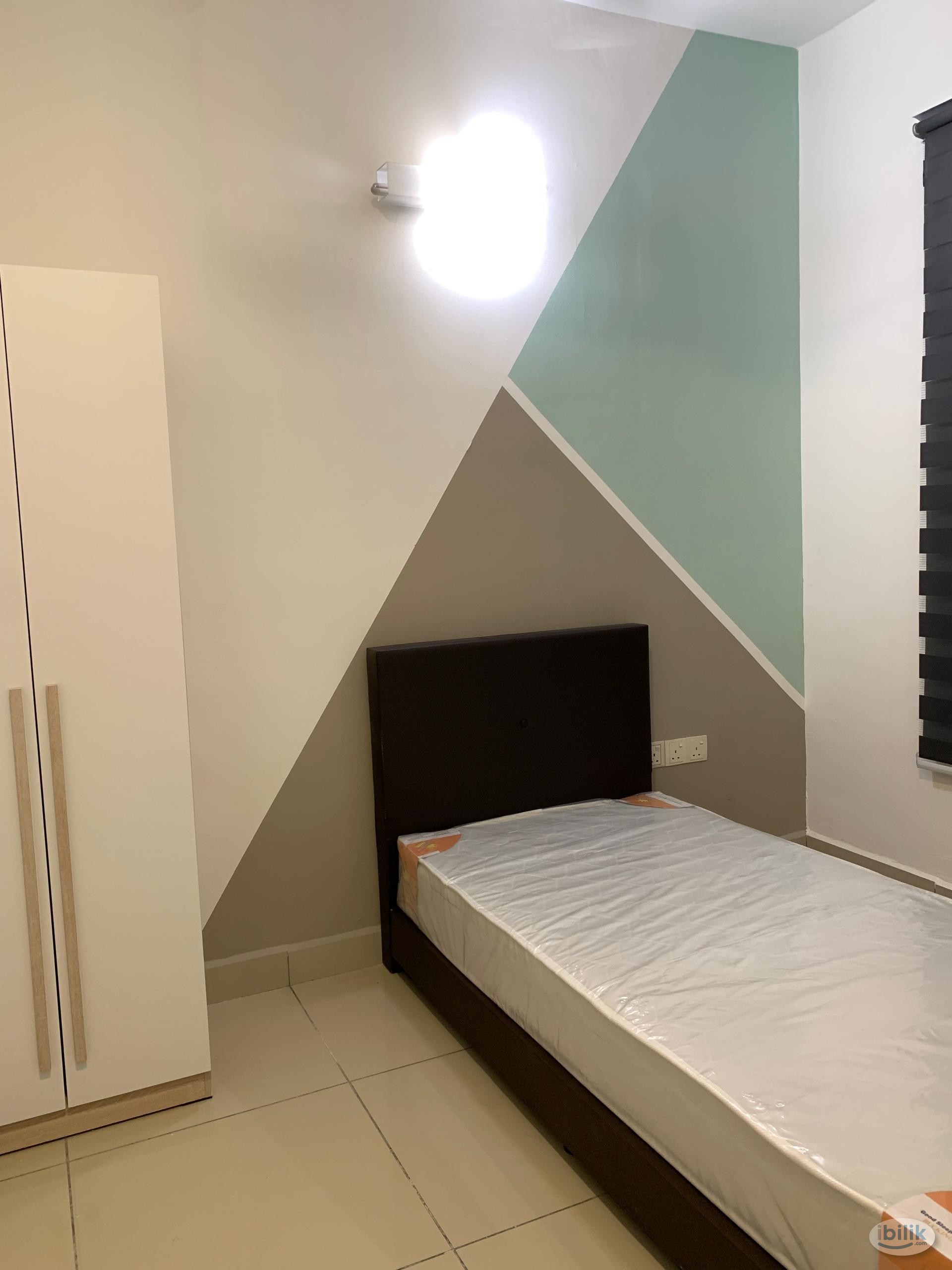 Middle Room at One Damansara, Damansara Damai - Image 2
