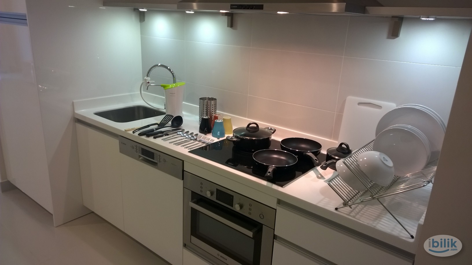 Middle Room at Nadayu28, Bandar Sunway - Image 5