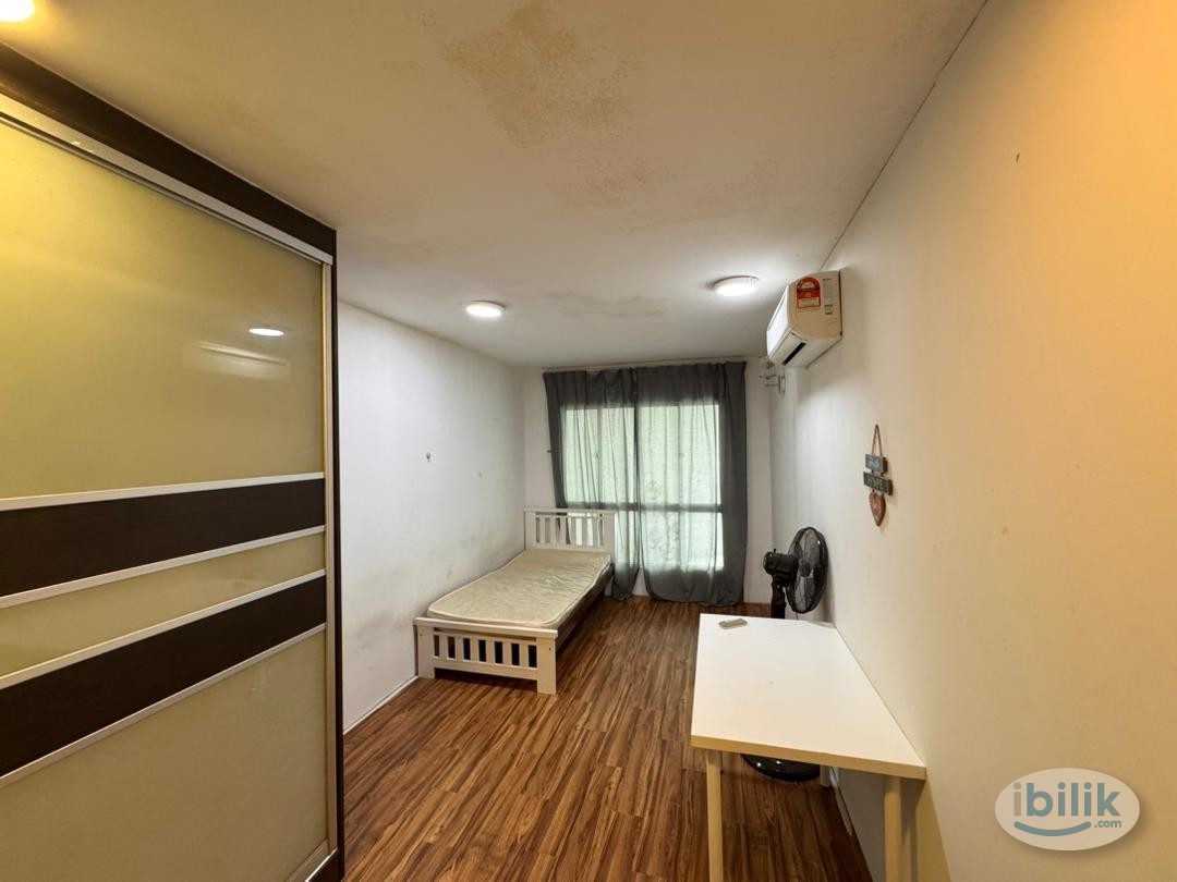 Master Room at Arte West - Subang - Image 1