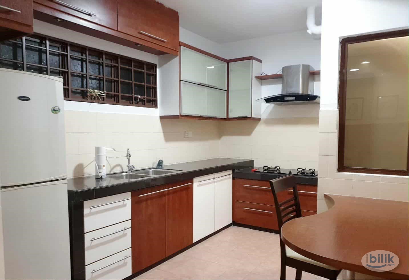 Middle Room at Palm Spring, Kota Damansara. Fully Renovated! Free Wifi, Utilities & Cleaning Service! - Image 4