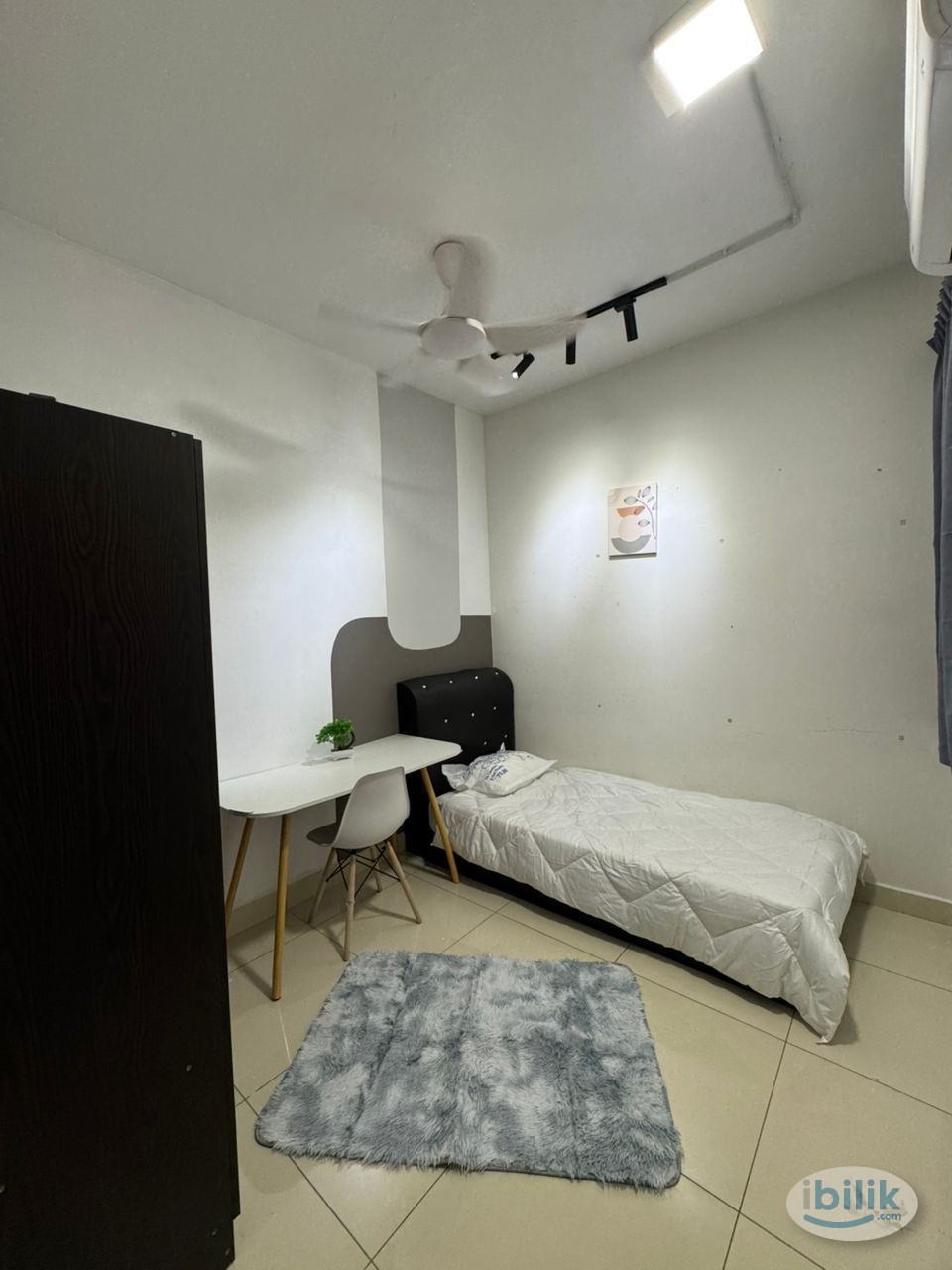 Middle Room at Bukit Mertajam, Seberang Perai - Image 1