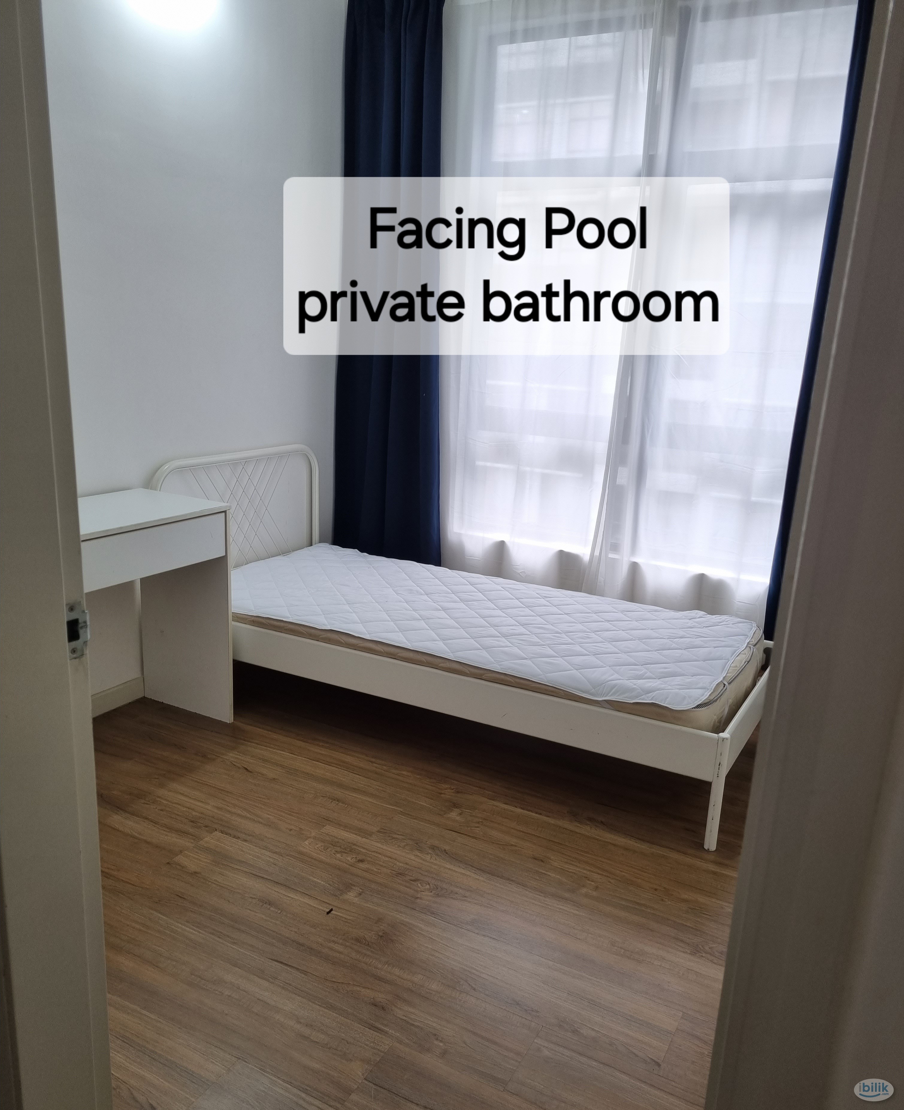 Casa green room with private bathroom - Image 1