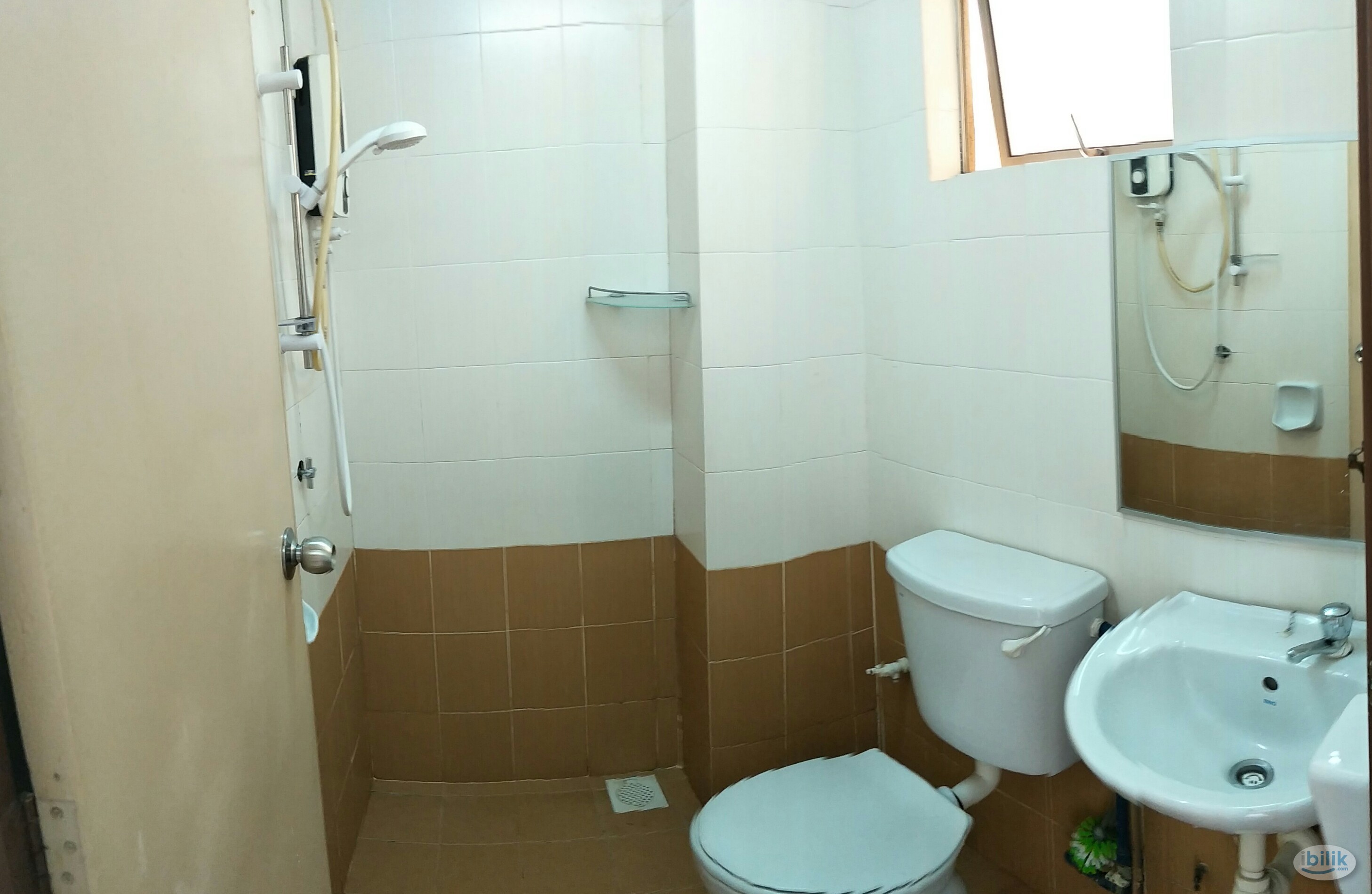 Master Room Available at Aeon Mall Kepong - Image 4