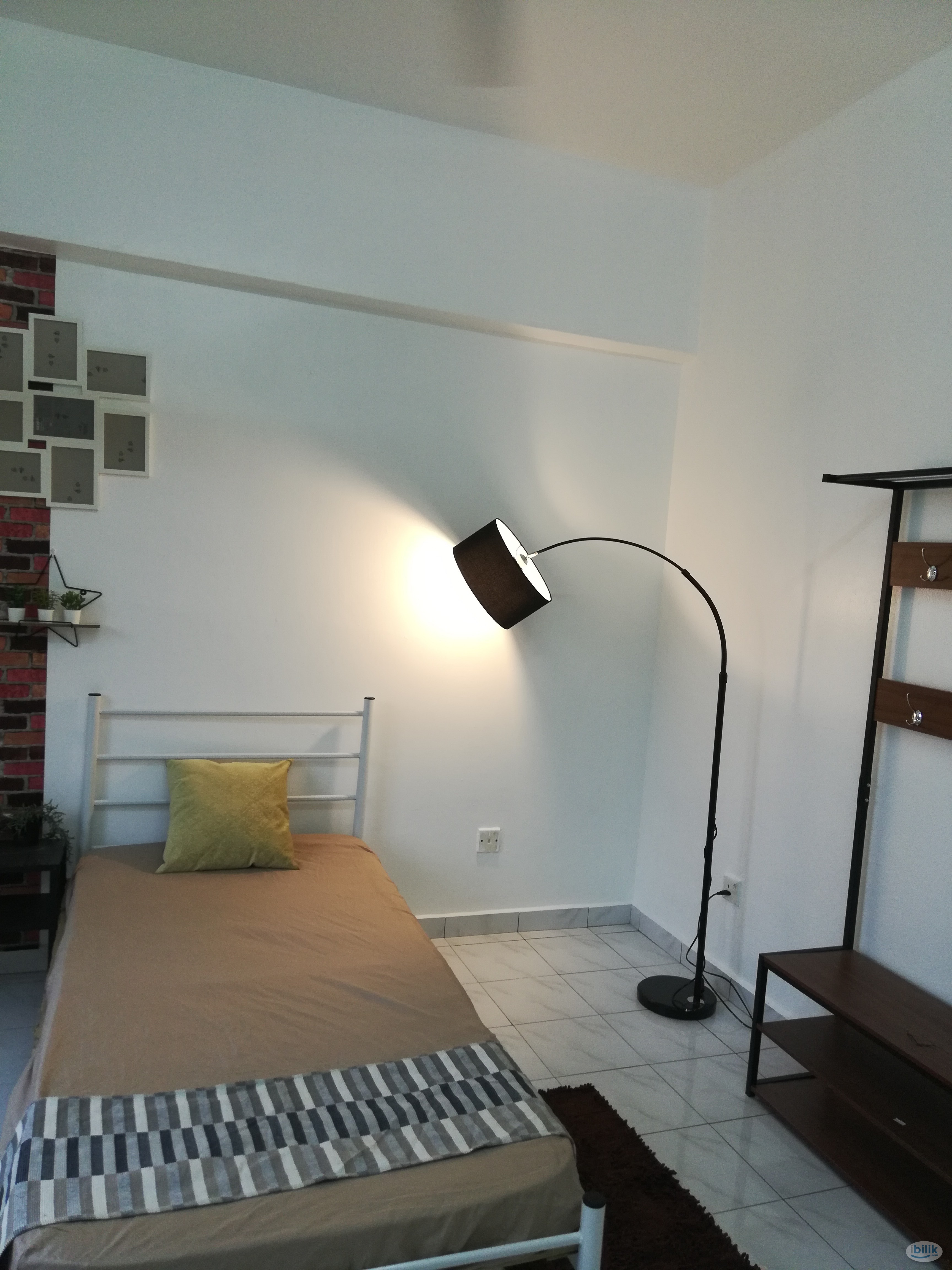 Master Room at Taman Mutiara Rini, Skudai - Image 2