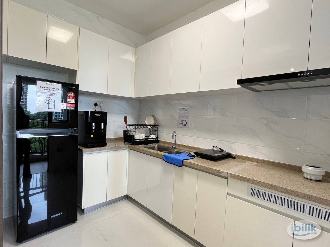 Middle Room at Forest City, Johor - Image 3