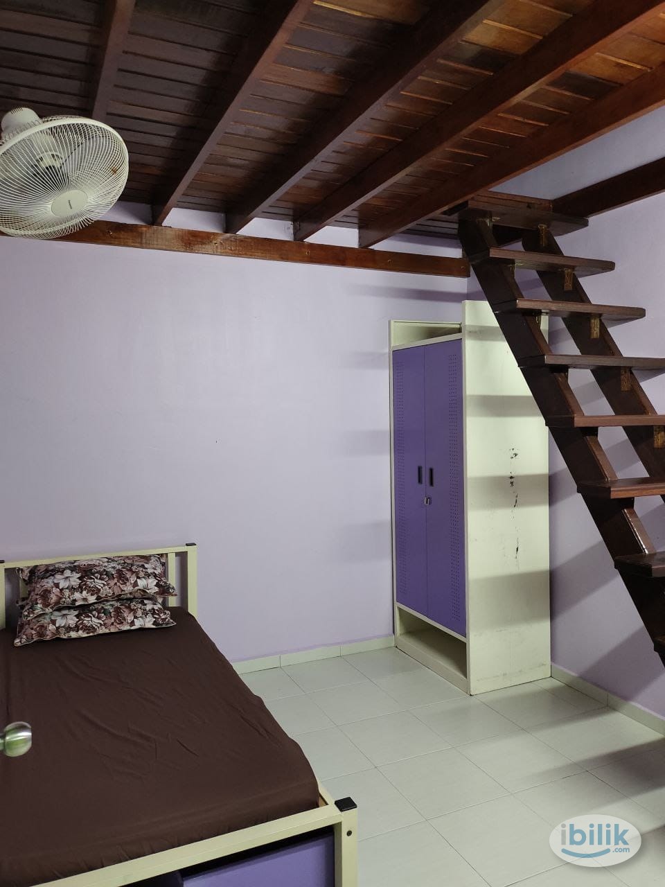 Middle Room at Sungai Udang, Melaka - Image 2