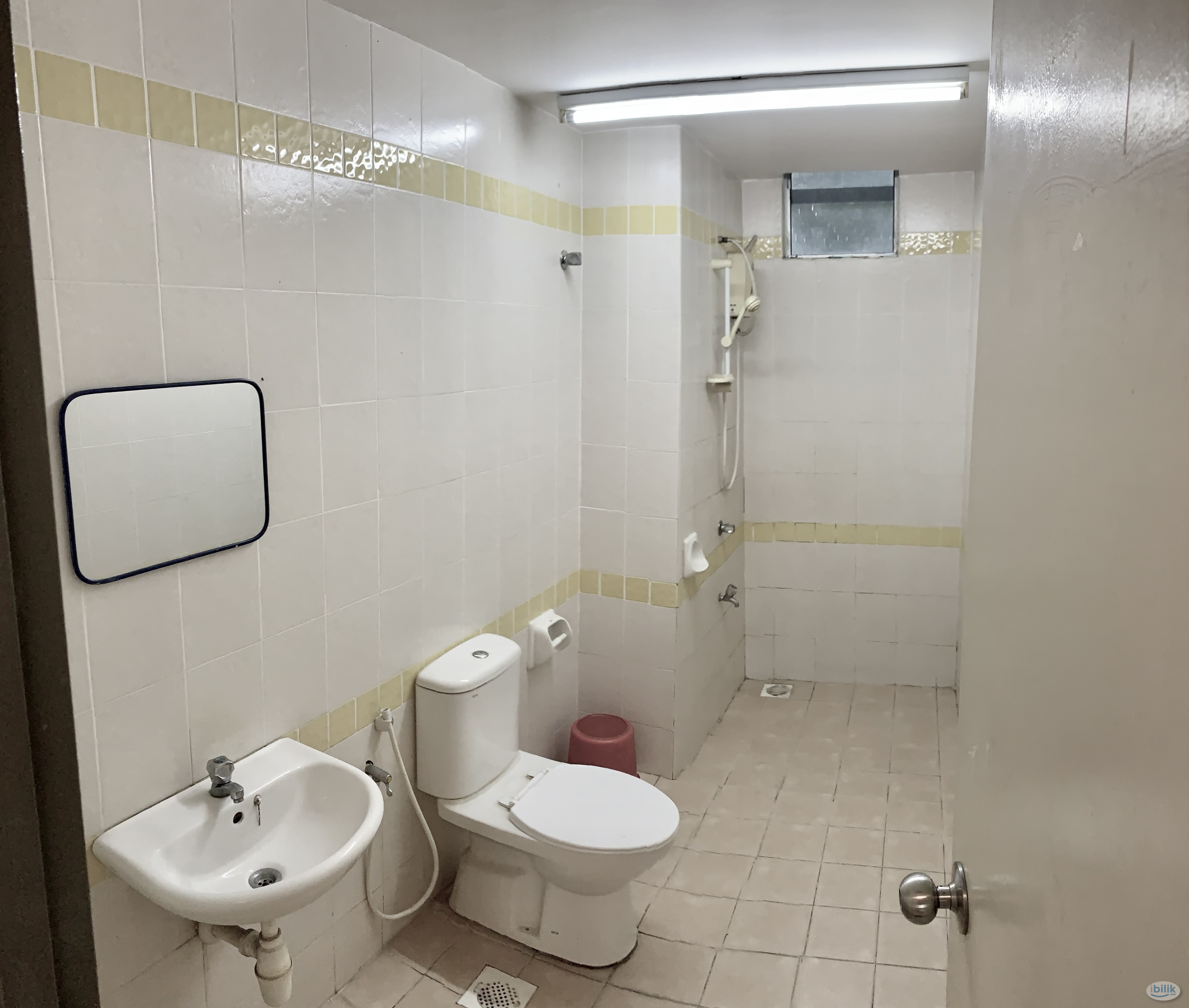 Single Room at Cyberia SmartHomes, Cyberjaya - Image 5