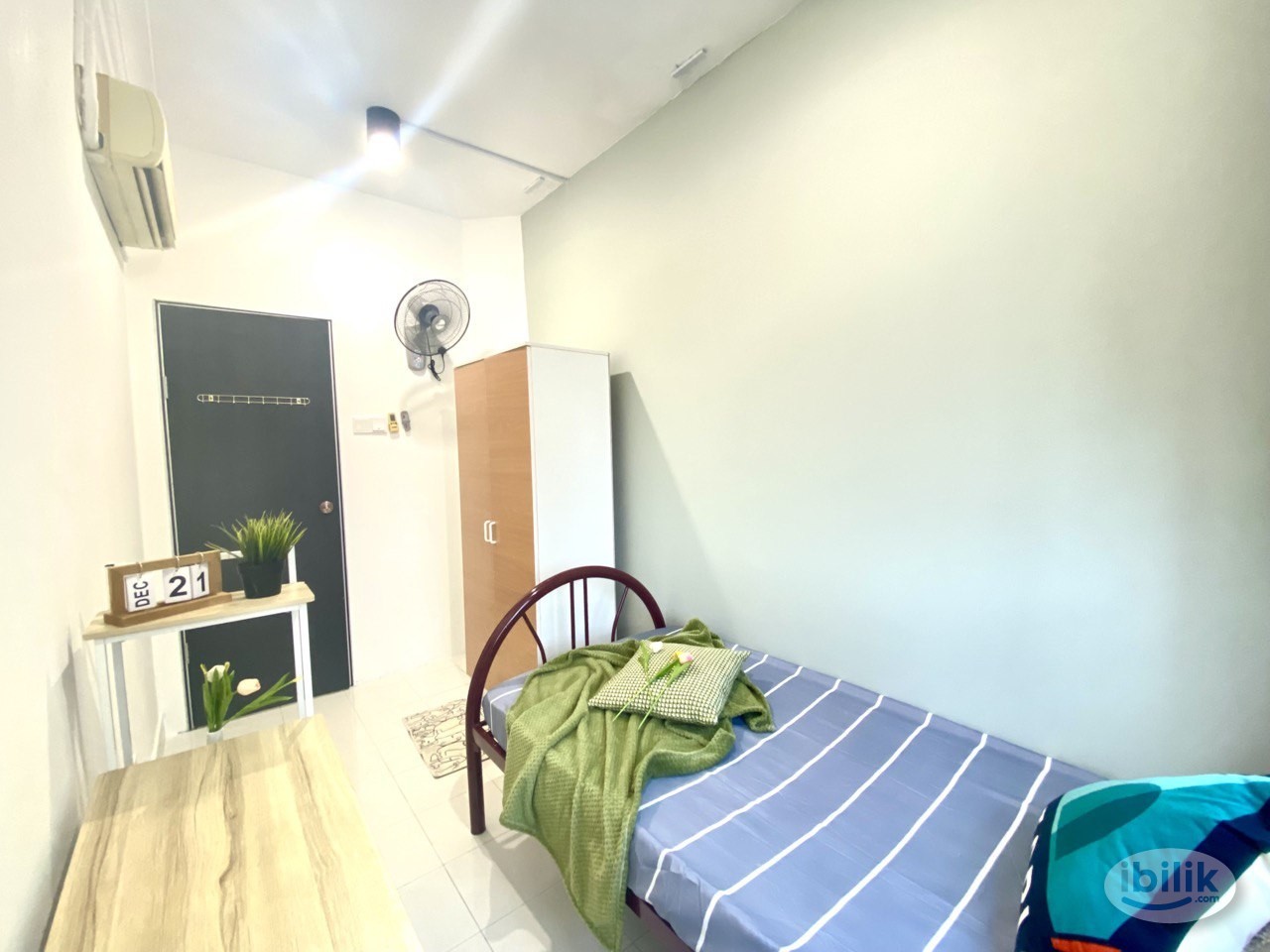 Next to LRT Single Room at Bistari Condo Putra, KL City Centre - Image 3