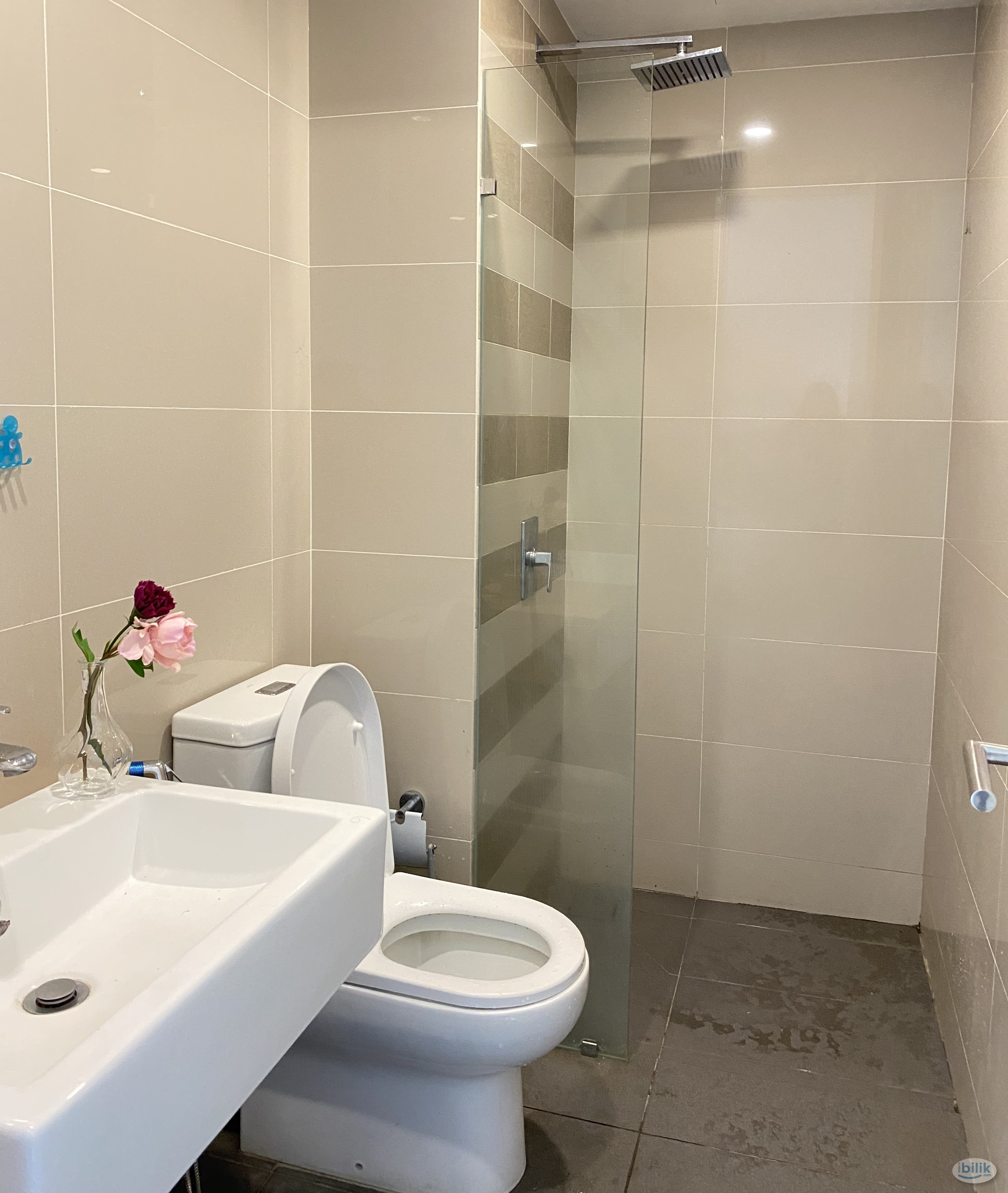 MEDIUM ROOM FOR RENT IN CHERAS YOU VISTA NEAR MRT TAMAN SUNTEX - Image 1