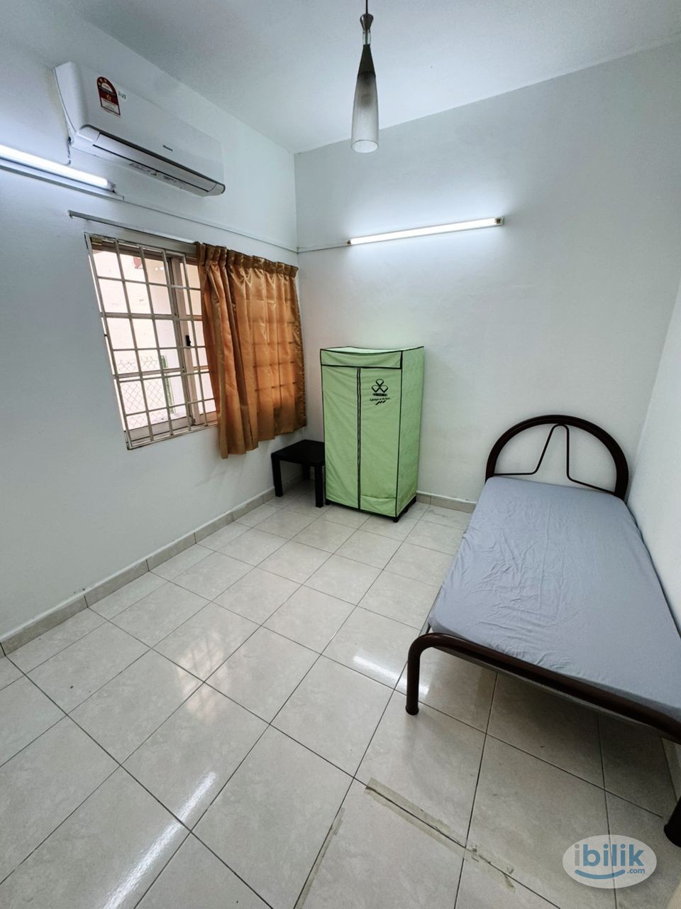 🔥LOW DEPOSIT🔥Middle Room For Rent At PJU7 Mutiara Damansara, Petaling Jaya🚩Walking Distance to Mutiara Damansara MRT 10  - Image 1