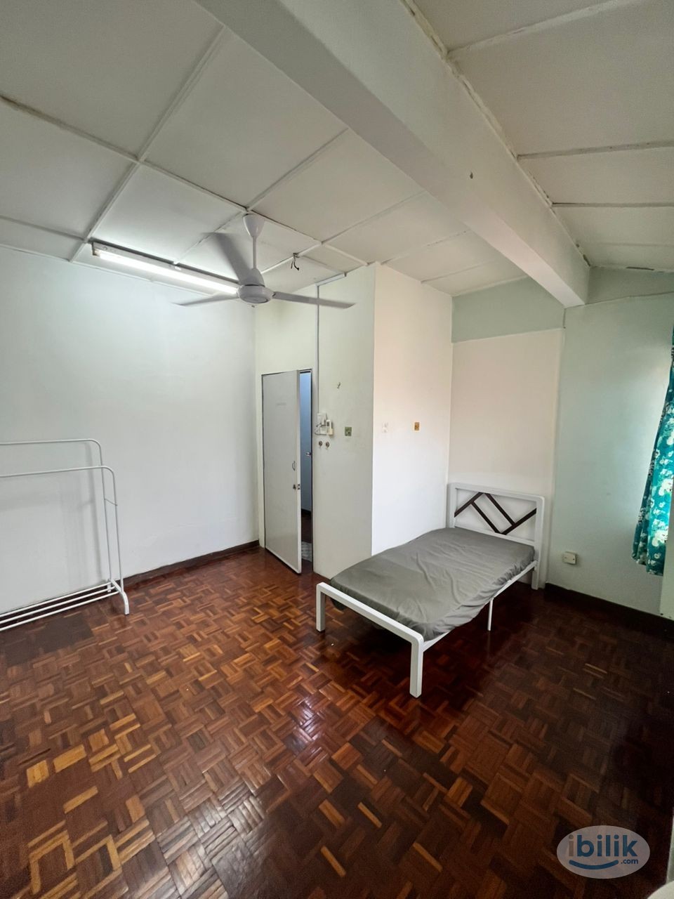 💥ZERO DEPOSIT💥WINDOW SPACIOUS MIDDLE ROOM FOR RENT AT SS2 PETALING JAYA 😍😍NEAR GROCERY ,FOOD STALL 🎏🎏🎏 - Image 2