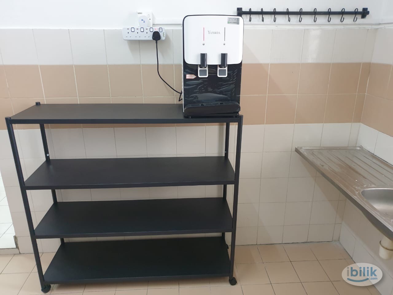 Medium size room for rent at Residensi Laguna condo, Bandar Sunway - Image 5