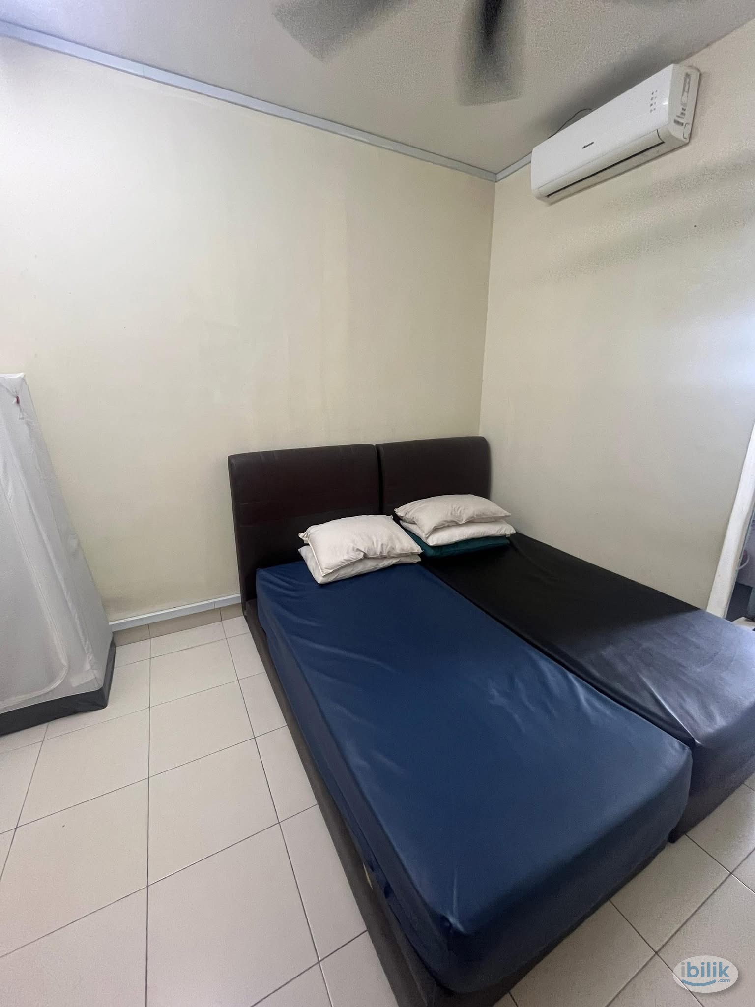 Master Room at Taman Sri Serdang, Seri Kembangan - Image 2