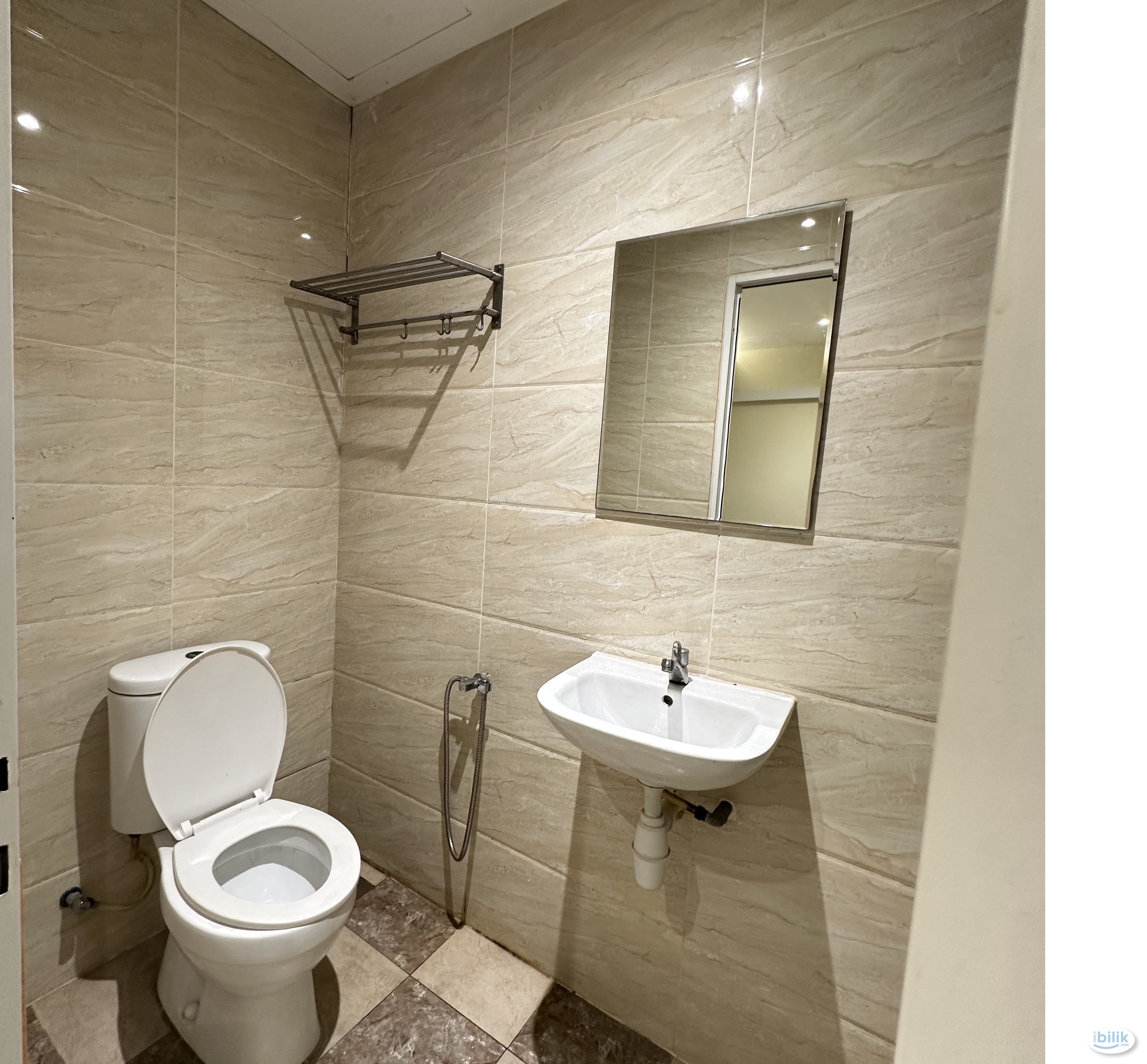 🚶‍♀️WALKING DISTANCE TO BRT MENTARI 🚊‼️ZERO DEPOSIT 🧳 - Image 2