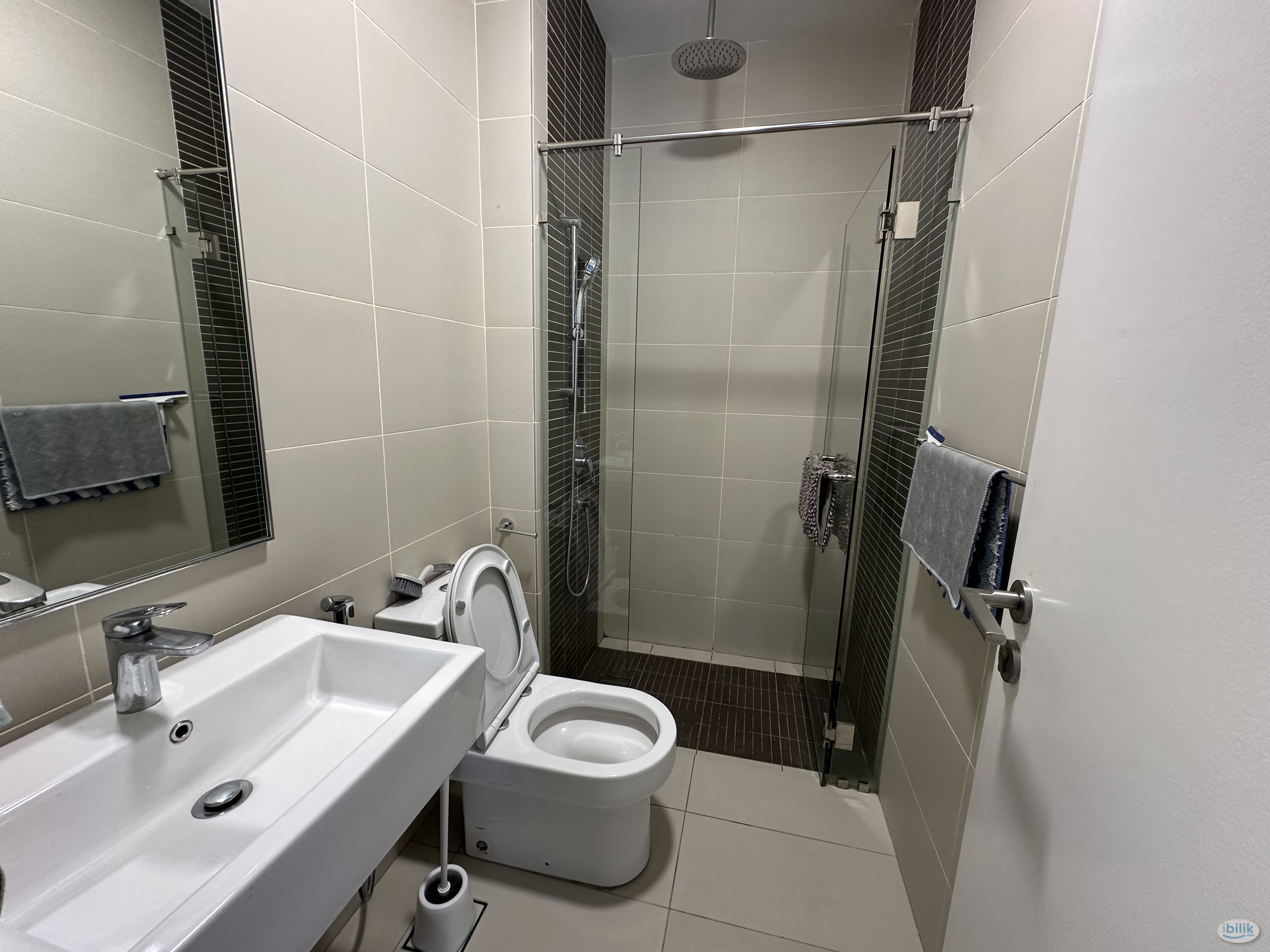 Single Room at Menara U2, Shah Alam - Image 4