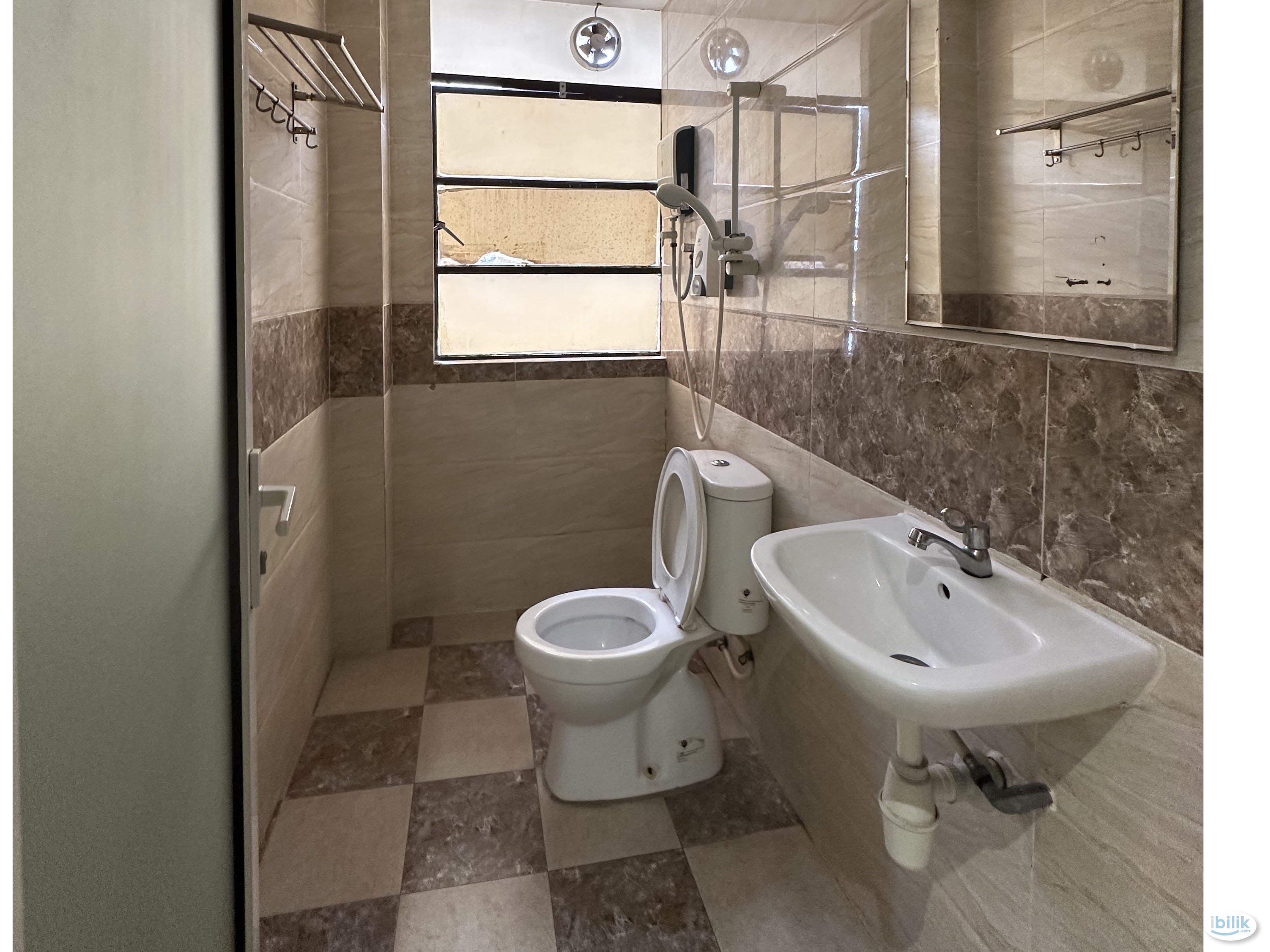 ‼️🤩CO LIVING SPACES NEAR SUNWAY PYRAMID ‼️🤩 ZERO DEPOSIT 😱 - Image 3