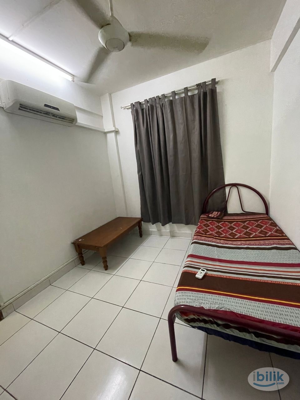 5min to Uoc and Mmu Middle Room at Cyberia SmartHomes, Cyberjaya - Image 1
