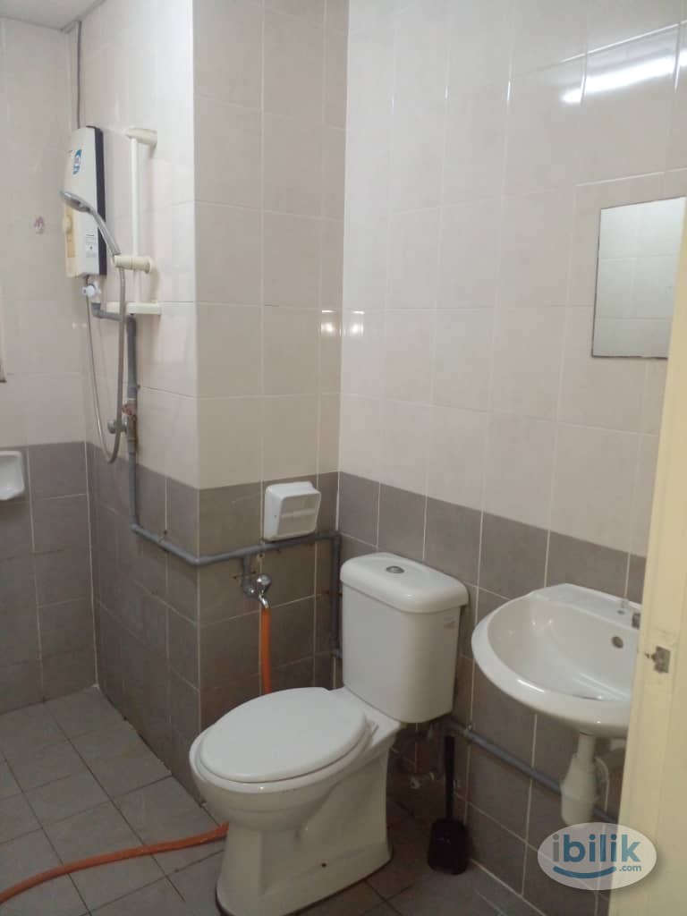 Harga Murah | Sharing | Girl muslim | Middle Room at Selayang Point, Selayang | Fully Furmised - Image 2