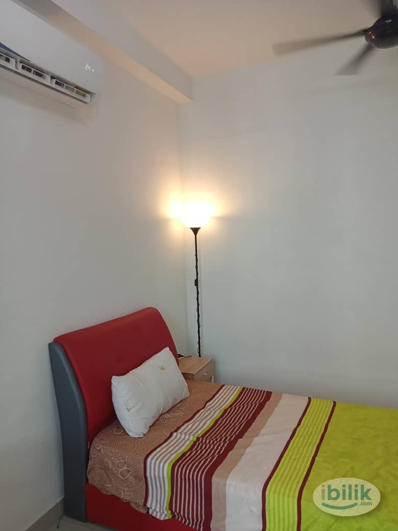 Single Room at Rafflesia Sentul Condominium, Sentul - Image 2