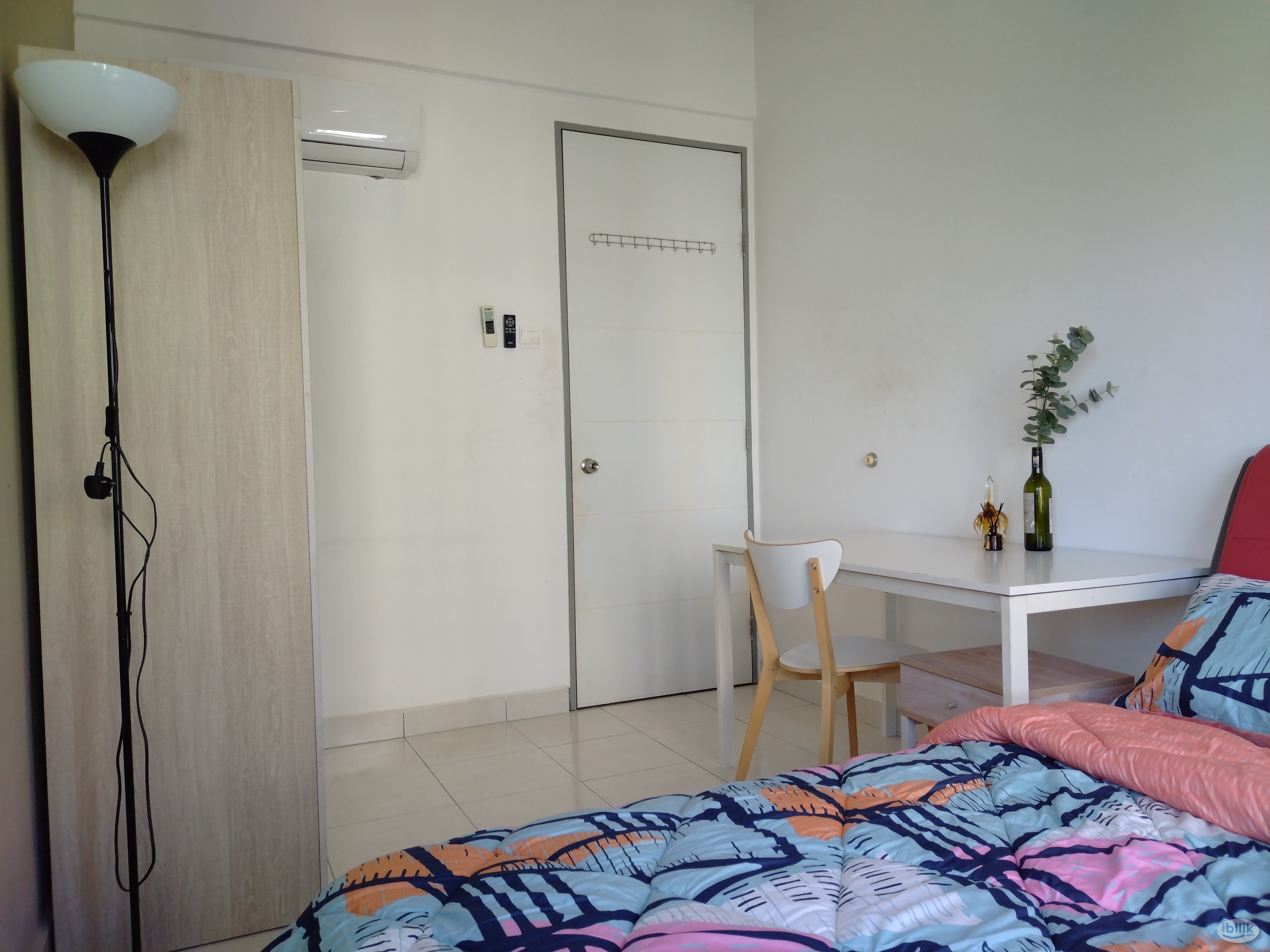 Middle Room at Rafflesia Sentul Condominium, Nearby LRT Sentul Timur - Image 2