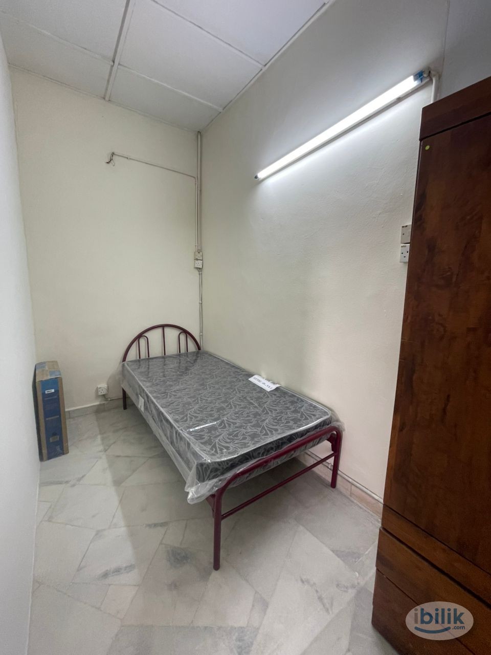 🏠 Fully Furnished Room SS15 | Ready to Move In - Image 1