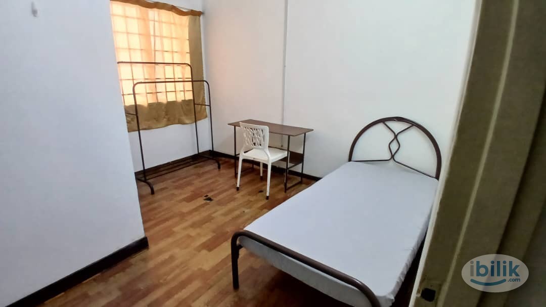 Taman Sea, petaling Jaya, Medium Room to rent , zero deposit - Image 5