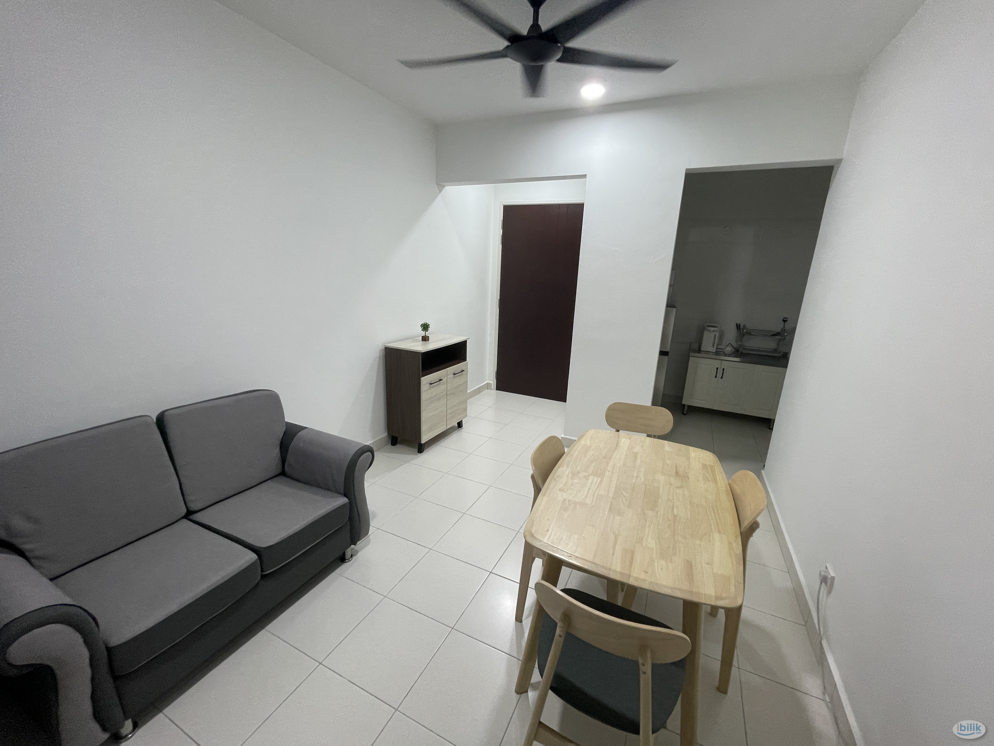 Middle Room at One Foresta, Bayan Lepas - Image 4