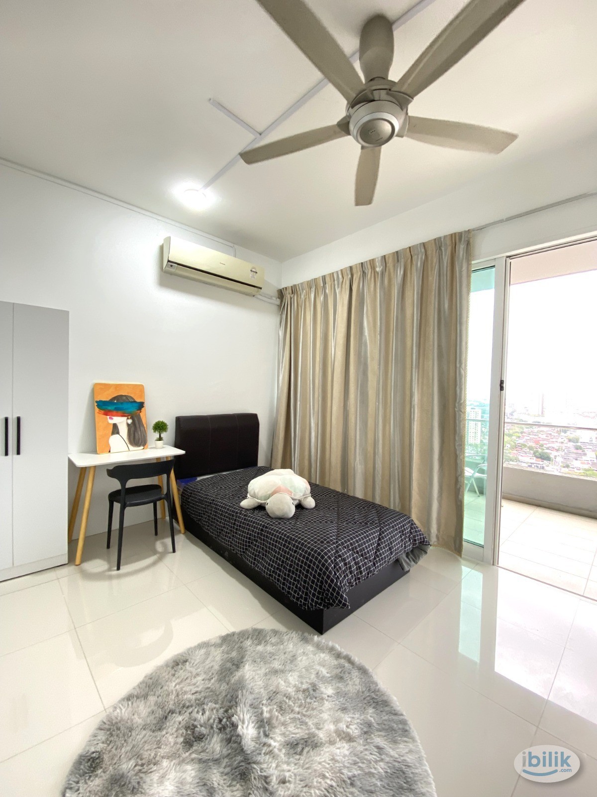 Balcony Single Room for Rent - Image 1