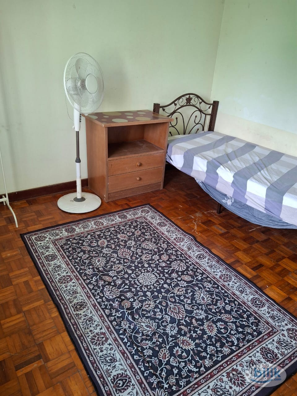 Middle Room for Rent @ Desa 288 Apartment, Ampang (Female Only) - Image 5