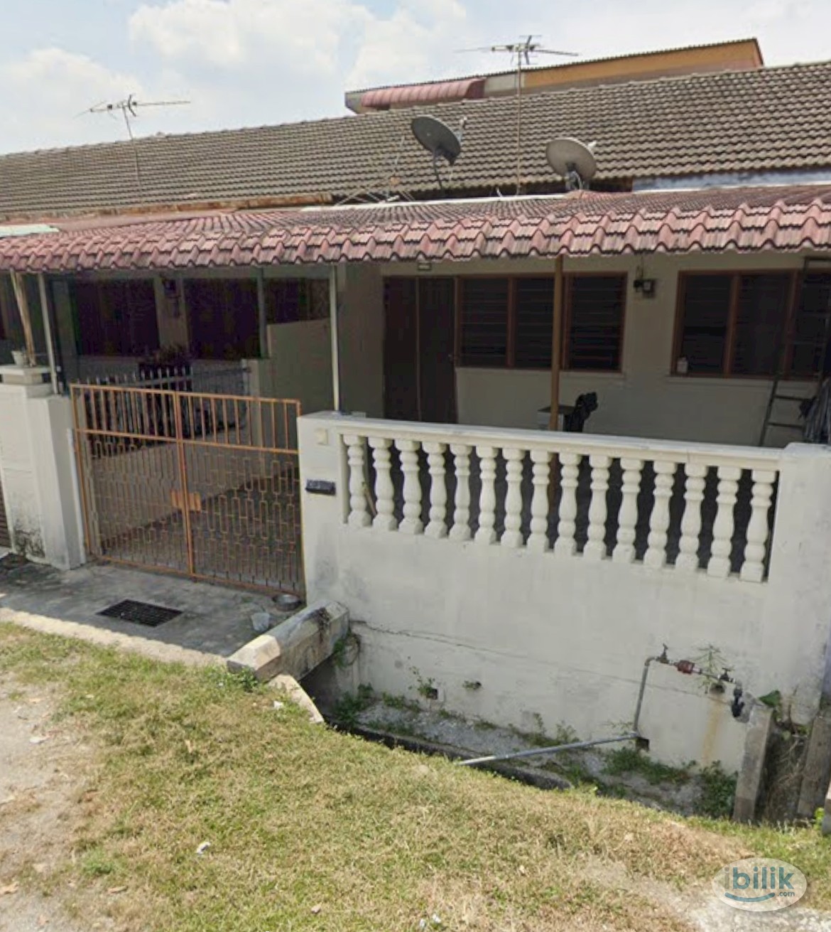 Room for rent in Taman Wing Onn in Jalan Kuala Kangsar @Ipoh Rent RM350 - Image 1