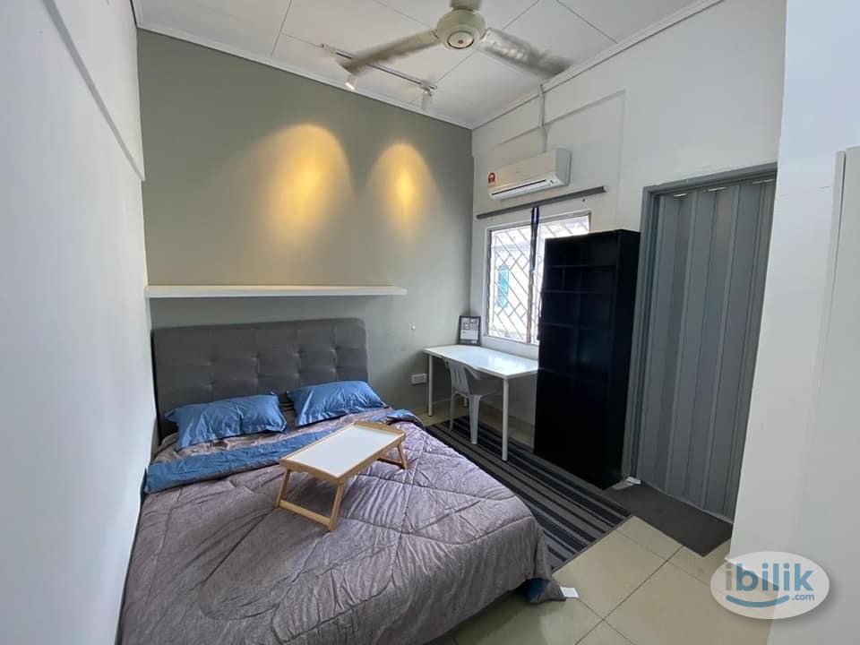 Middle Room at Bandar Sunway, Petaling Jaya - Image 3